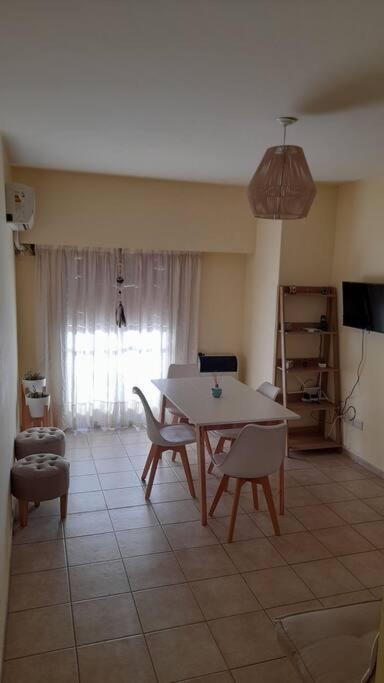Excelente departamento en zona céntrica. C/Cochera Río Cuarto Extérieur photo